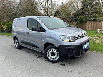 Used Citroen Berlingo 2023 for sale - 77989176: Photo