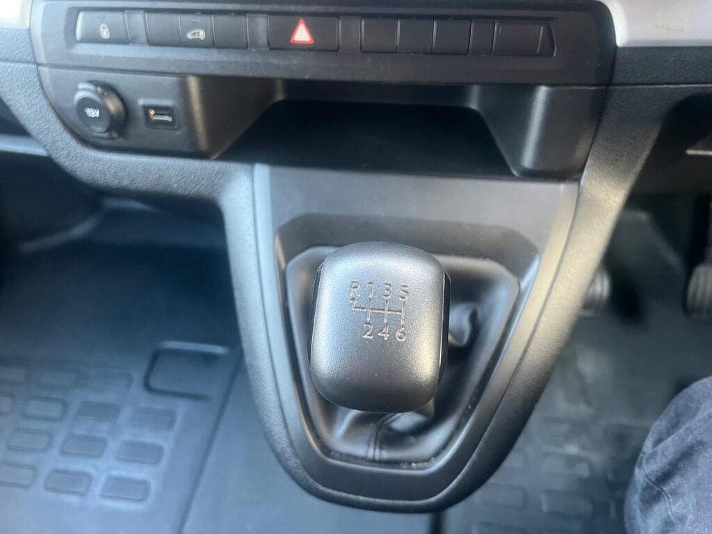 Used Vauxhall Vivaro 2022 for sale - 77604508: Photo 9