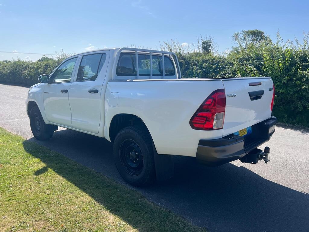 Used Toyota Hilux 2021 for sale - 77592925: Photo 5