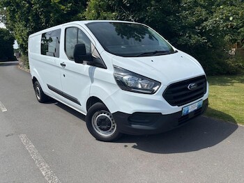 Ford Transit Custom feature image