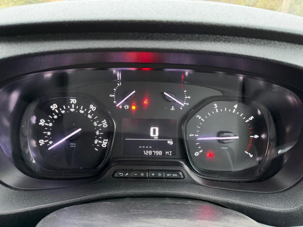 Used Vauxhall Vivaro 2019 for sale - 77604491: Photo 9