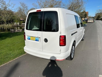Used Volkswagen Caddy Maxi 2020 for sale - 78197744: Photo