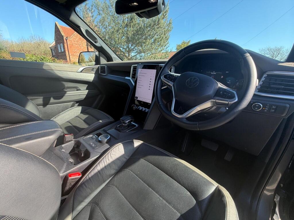 Used Volkswagen Amarok 2024 for sale - 78131554: Photo 14