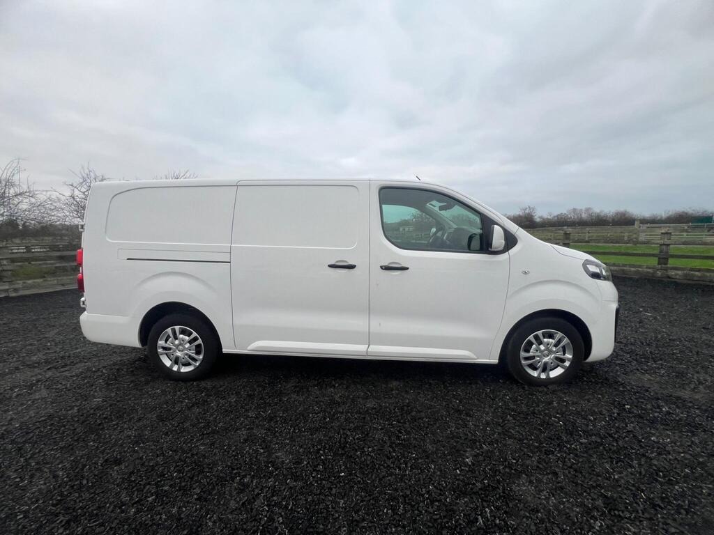 Used Vauxhall Vivaro 2021 for sale - 77604501: Photo 2