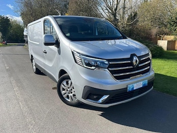 Renault Trafic feature image