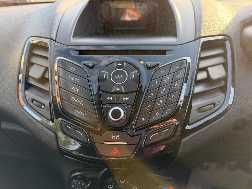 Used Ford Fiesta 2015 for sale - 77732895: Photo 11