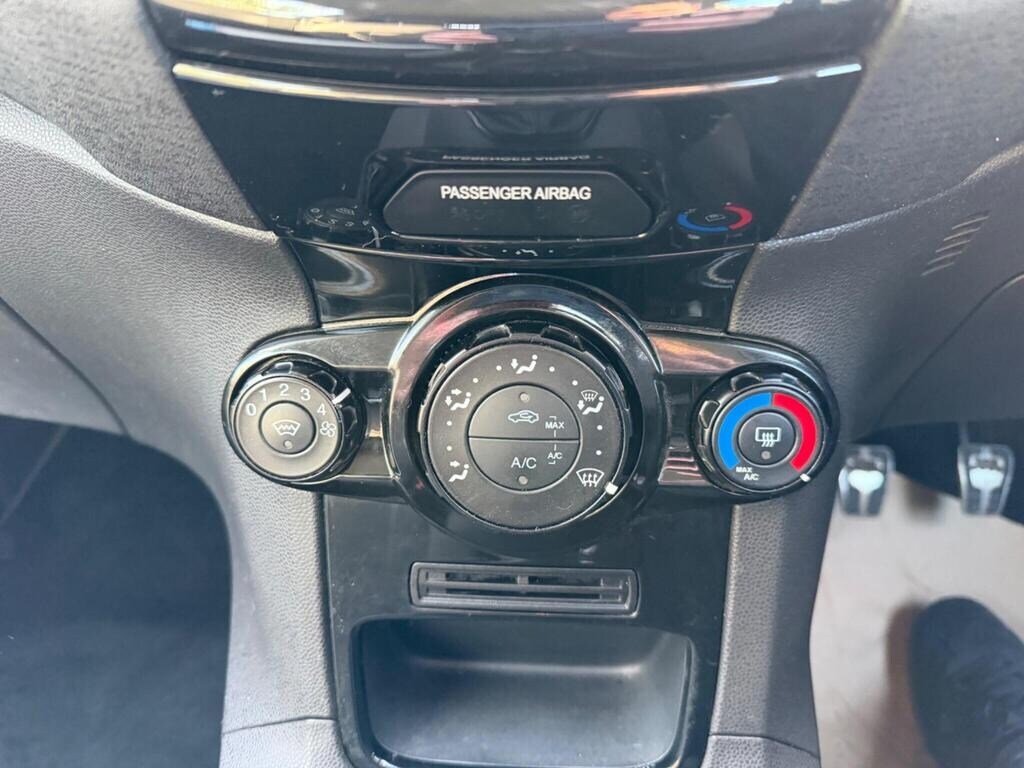 Used Ford Fiesta 2015 for sale - 77732895: Photo 12
