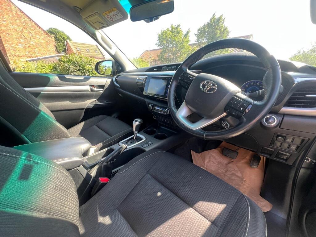 Used Toyota Hilux 2020 for sale - 77593082: Photo 10