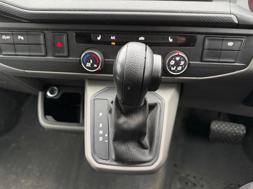 Used Volkswagen Transporter 2021 for sale - 77606798: Photo 11