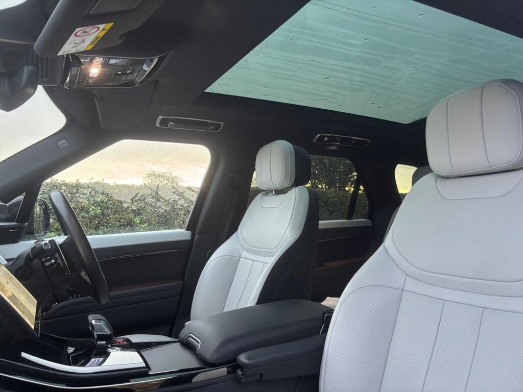 Used Land Rover Range Rover Sport 2025 for sale - 77592269: Photo 17