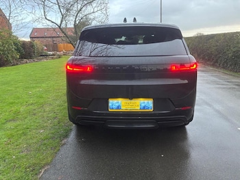 Used Land Rover Range Rover Sport 2025 for sale - 77592269: Photo