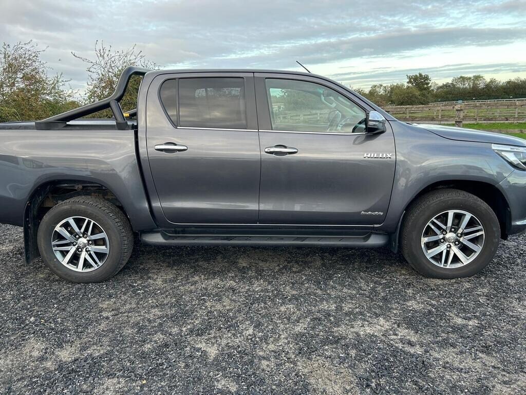 Used Toyota Hilux 2019 for sale - 77593097: Photo 4