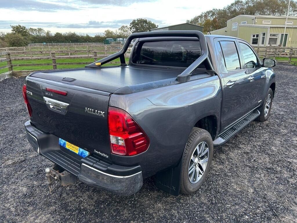 Used Toyota Hilux 2019 for sale - 77593097: Photo 5