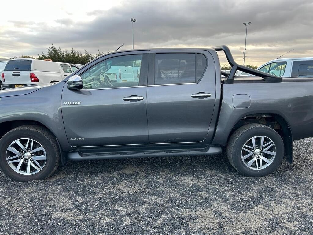 Used Toyota Hilux 2019 for sale - 77593097: Photo 7
