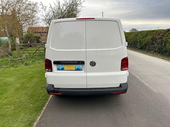 Used Volkswagen Transporter 2021 for sale - 78243113: Photo