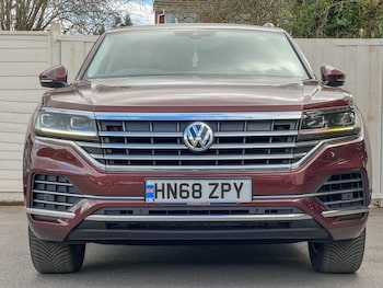 Used Volkswagen Touareg 2018 for sale - 77836150: Photo