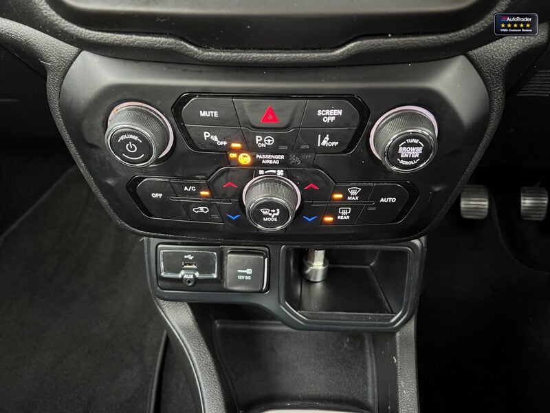 Used Jeep Renegade 2021 for sale - 77041936: Photo 27