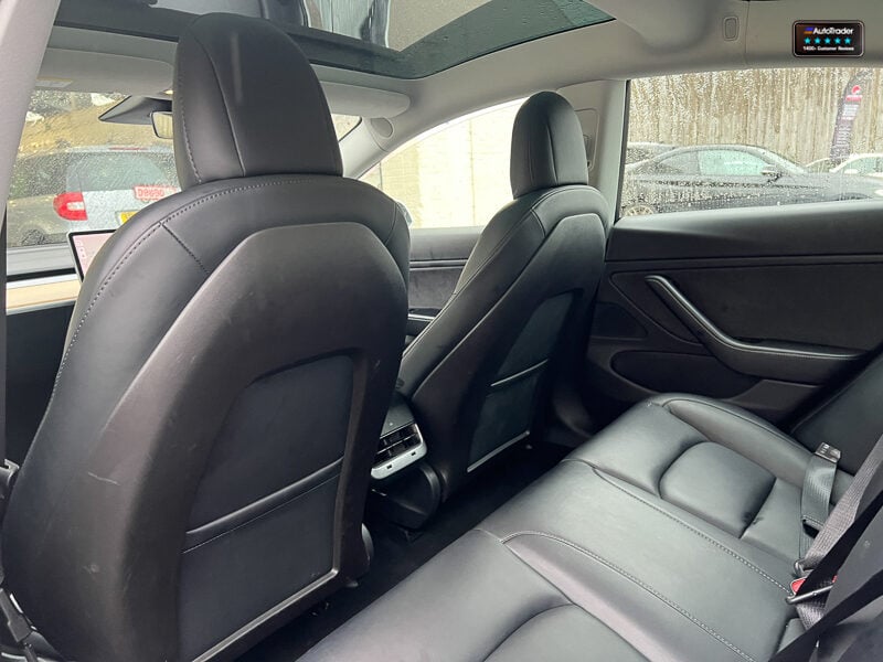 Used Tesla Model 3 2019 for sale - 77069871: Photo 10