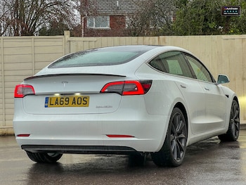 Used Tesla Model 3 2019 for sale - 77069871: Photo