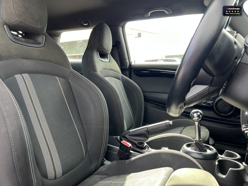 Used MINI Hatch 2018 for sale - 77041943: Photo 16