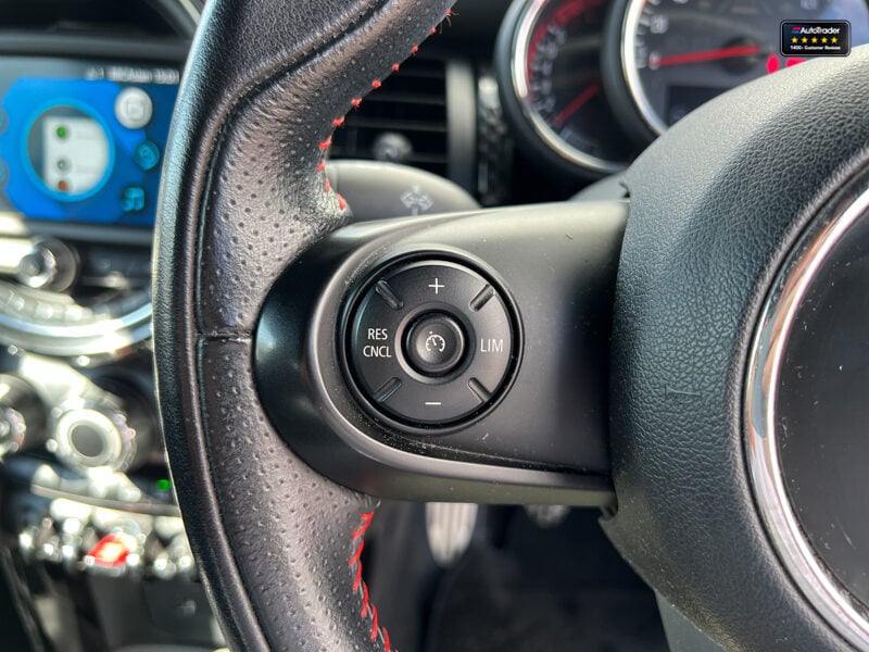 Used MINI Hatch 2018 for sale - 77041943: Photo 19