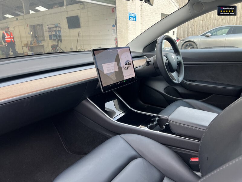 Used Tesla Model 3 2020 for sale - 77042095: Photo 12