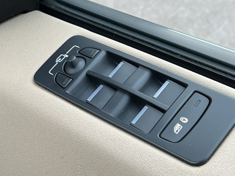 Used Land Rover Discovery Sport 2015 for sale - 77776441: Photo 42