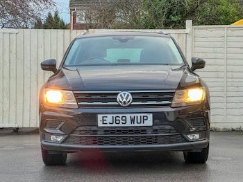 Used Volkswagen Tiguan 2020 for sale - 77272477: Photo