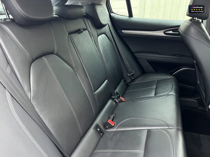 Used Alfa Romeo Stelvio 2018 for sale - 77042004: Photo 17