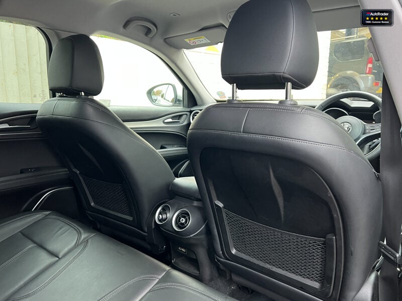 Used Alfa Romeo Stelvio 2018 for sale - 77042004: Photo 18