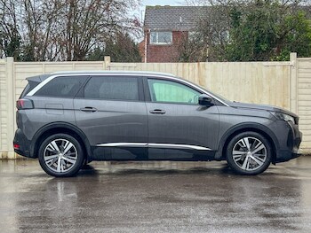 Used Peugeot 5008 2022 for sale - 77391800: Photo