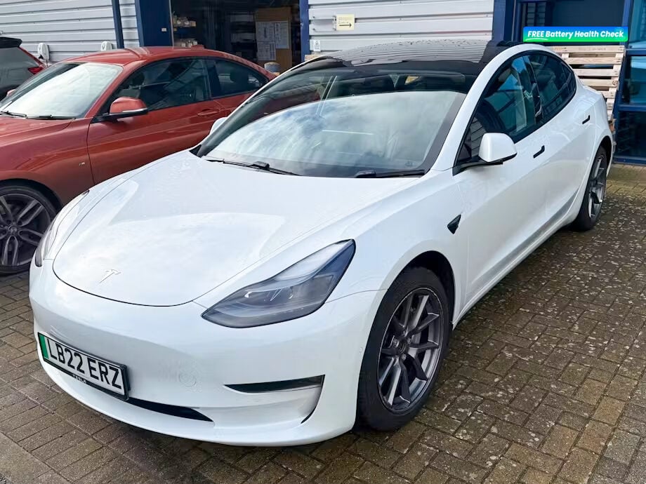 Used Tesla Model 3 2022 for sale - 77631484: Photo 2