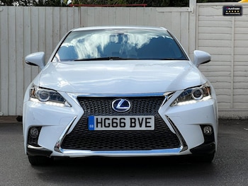 Used Lexus CT 2017 for sale - 75426543: Photo
