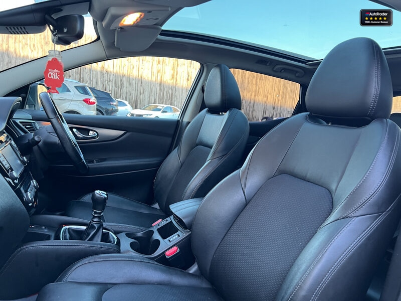 Used Nissan Qashqai 2018 for sale - 77042147: Photo 15