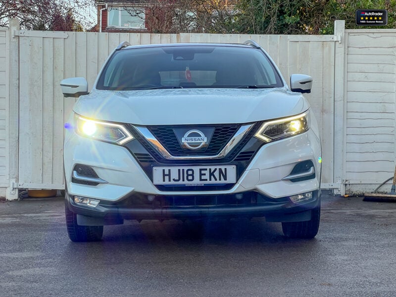 Used Nissan Qashqai 2018 for sale - 77042147: Photo 2
