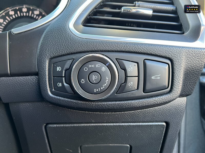 Used Ford Edge 2017 for sale - 77042078: Photo 25