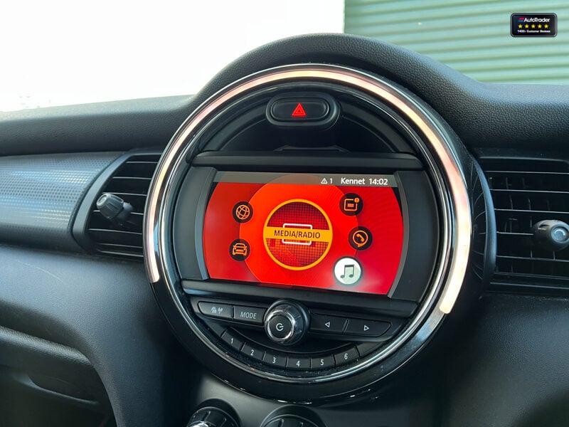 Used MINI Hatch 2019 for sale - 77042071: Photo 32