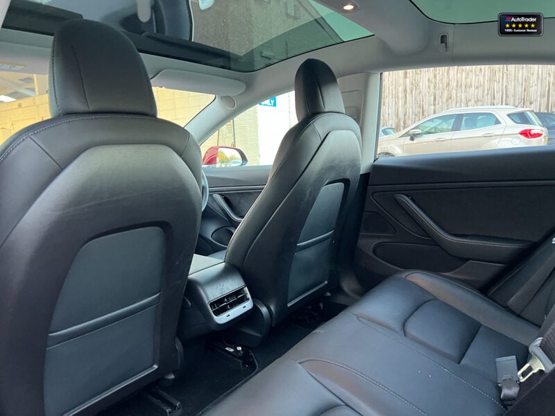 Used Tesla Model 3 2019 for sale - 77042113: Photo 11