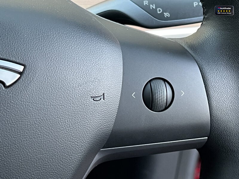 Used Tesla Model 3 2019 for sale - 77042113: Photo 22