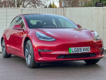 Used Tesla Model 3 2019 for sale - 77042113: Photo