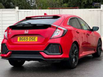Used Honda Civic 2019 for sale - 74841875: Photo