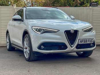 Used Alfa Romeo Stelvio 2018 for sale - 75894582: Photo