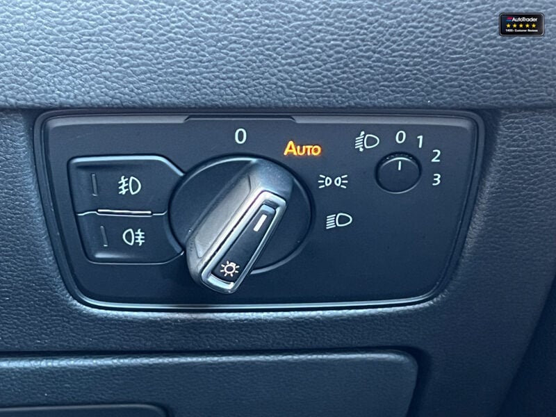 Used Volkswagen Passat 2016 for sale - 77042031: Photo 36