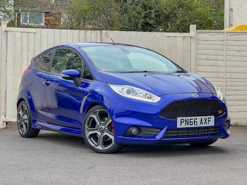 Used Ford Fiesta 2016 for sale - 77998667: Photo