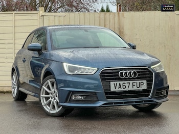 Used Audi A1 2018 for sale - 77042104: Photo