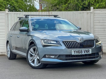 Used Skoda Superb 2018 for sale - 78108253: Photo