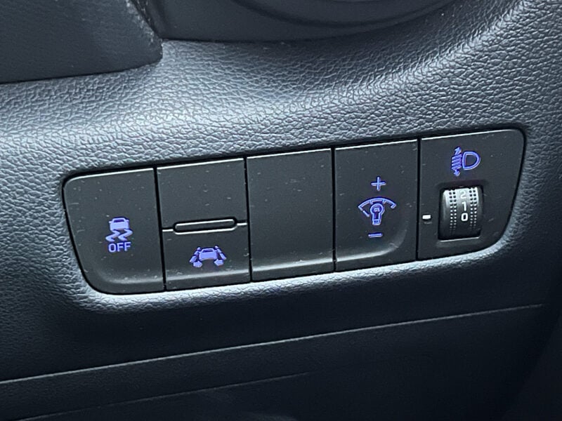 Used Hyundai KONA 2020 for sale - 77211334: Photo 36