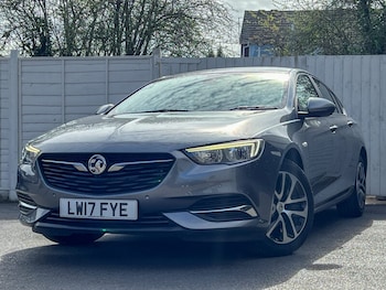 Used Vauxhall Insignia 2017 for sale - 77998659: Photo