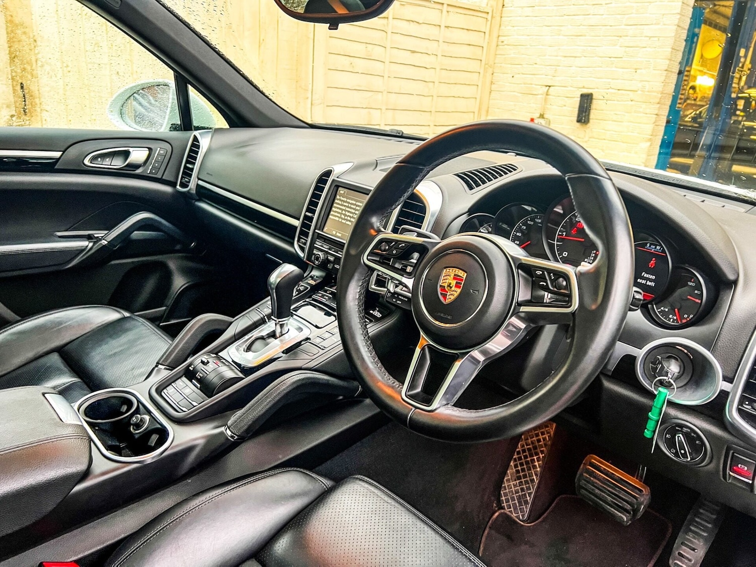 Used Porsche Cayenne 2014 for sale - 77042117: Photo 10