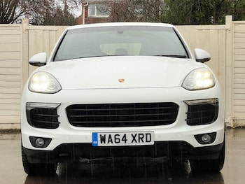 Used Porsche Cayenne 2014 for sale - 77042117: Photo